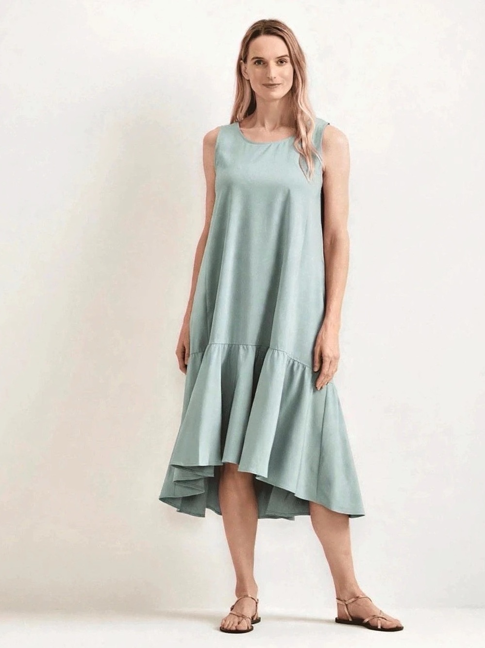 Eddie Bauer Departure Sleeveless Midi Dress Plus - Dusty Loden / Tyloden - Size